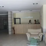 雅尔塔金沙迪拉乌酒店 公寓