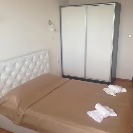 Apartmán Dilov In Yalta Zlate písky