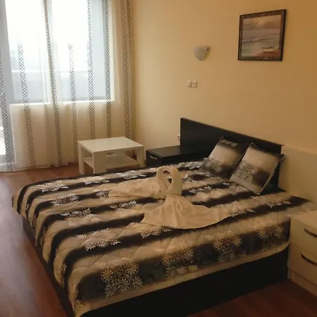 Dilov In Yalta * Zlate písky