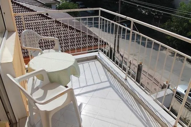 Dilov In Yalta Appartamento Golden Sands