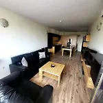 Dilov In Yalta Goudstrand