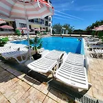 Dilov In Yalta Appartement