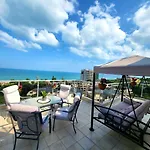 Appartement Dilov In Yalta