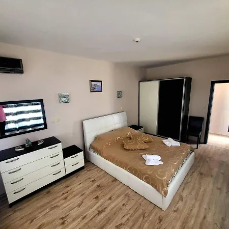 Apartament Dilov In Yalta *