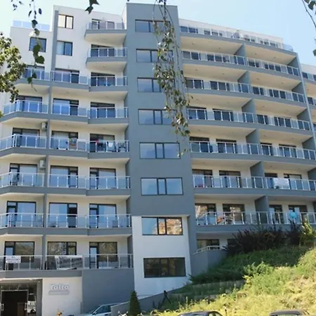 Apartament Dilov In Yalta Złote Piaski
