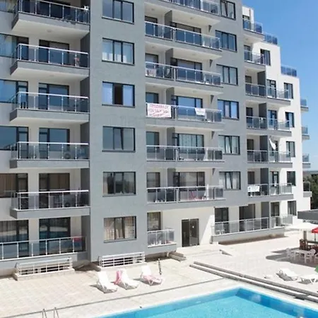 Apartment Dilov In Yalta