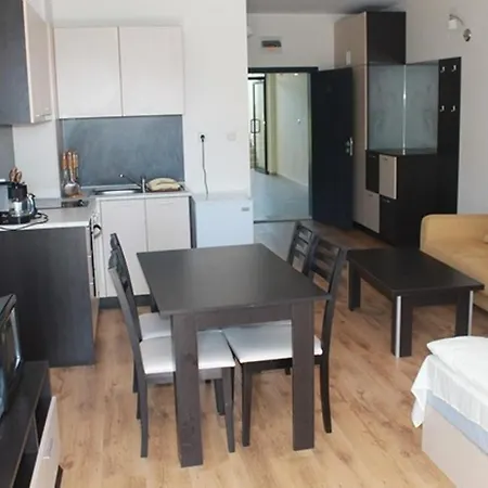 Dilov In Yalta Apartament Złote Piaski