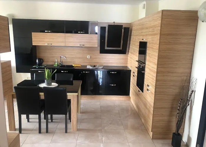 Dilov In Yalta Golden Sands