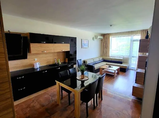 Dilov In Yalta Apartamento *